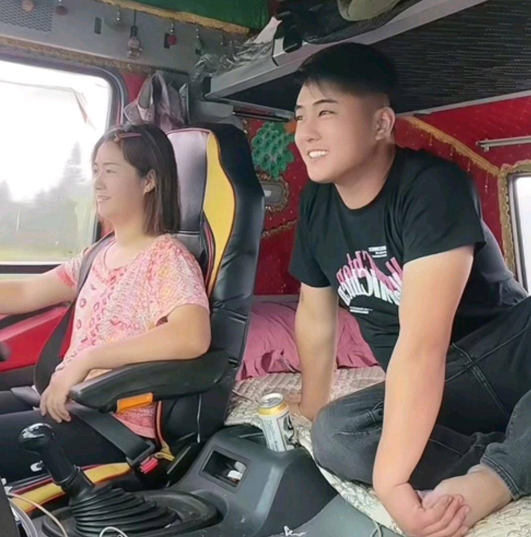 网红啊蛋自曝婚姻破裂：妻因致离婚，姨妹失踪