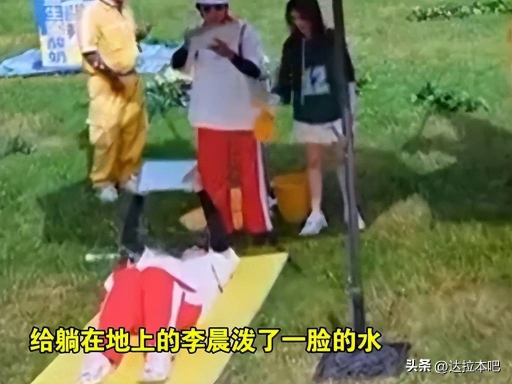 2026娱乐圈翻车潮:顶流接连跌落,无人心疼