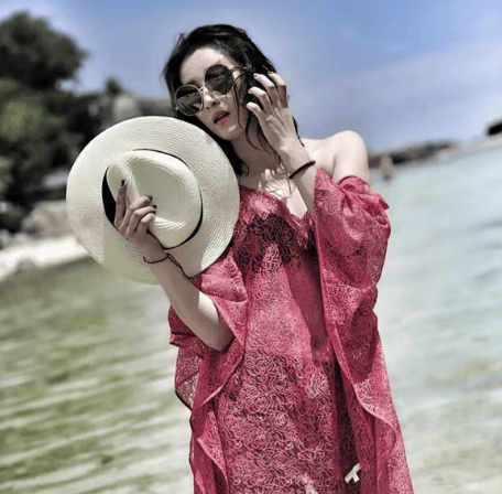张殿菲被控家暴出轨不当行为十年 女友曝光证据