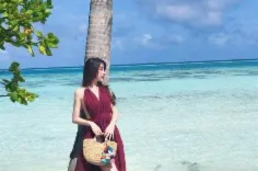 抖音四大颜值网红PK验资10万起 一场赚千万