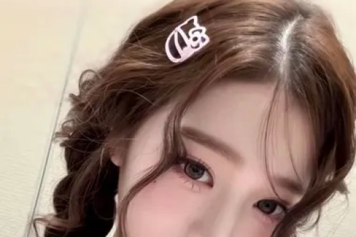 鞠婧祎被举报税务问题,引发明星赚钱快捷方式讨论