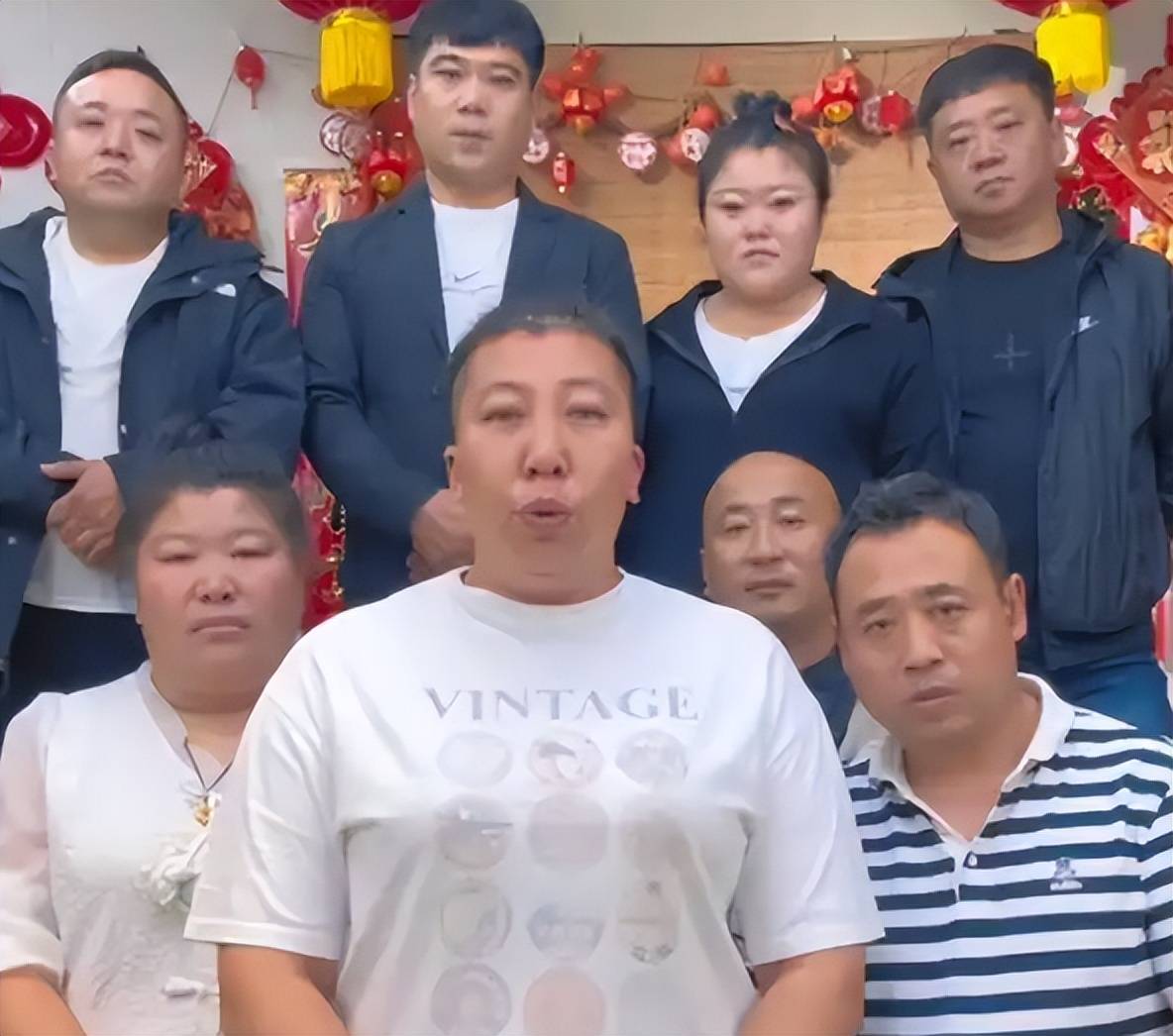 东北雨姐翻车始末:假人设、假货、税务罚单全解析